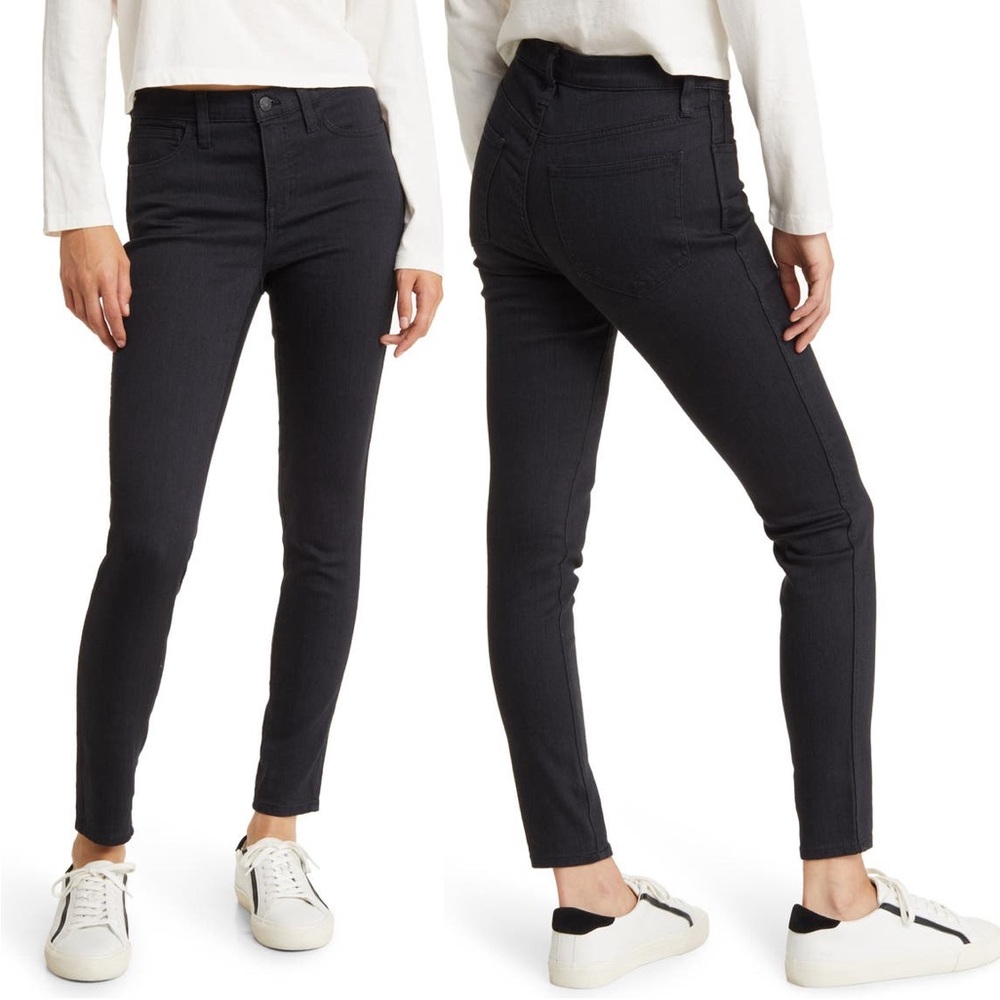 Madewell Black Roadtripper Jeans size 28 short